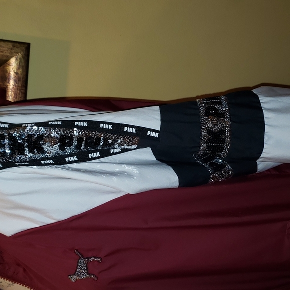 Victoria's secret pink burgundy glitter jacket size XS/S - Picture 7 of 10